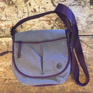 Lululemon Essentials Bag Deep Zinfandel NWT